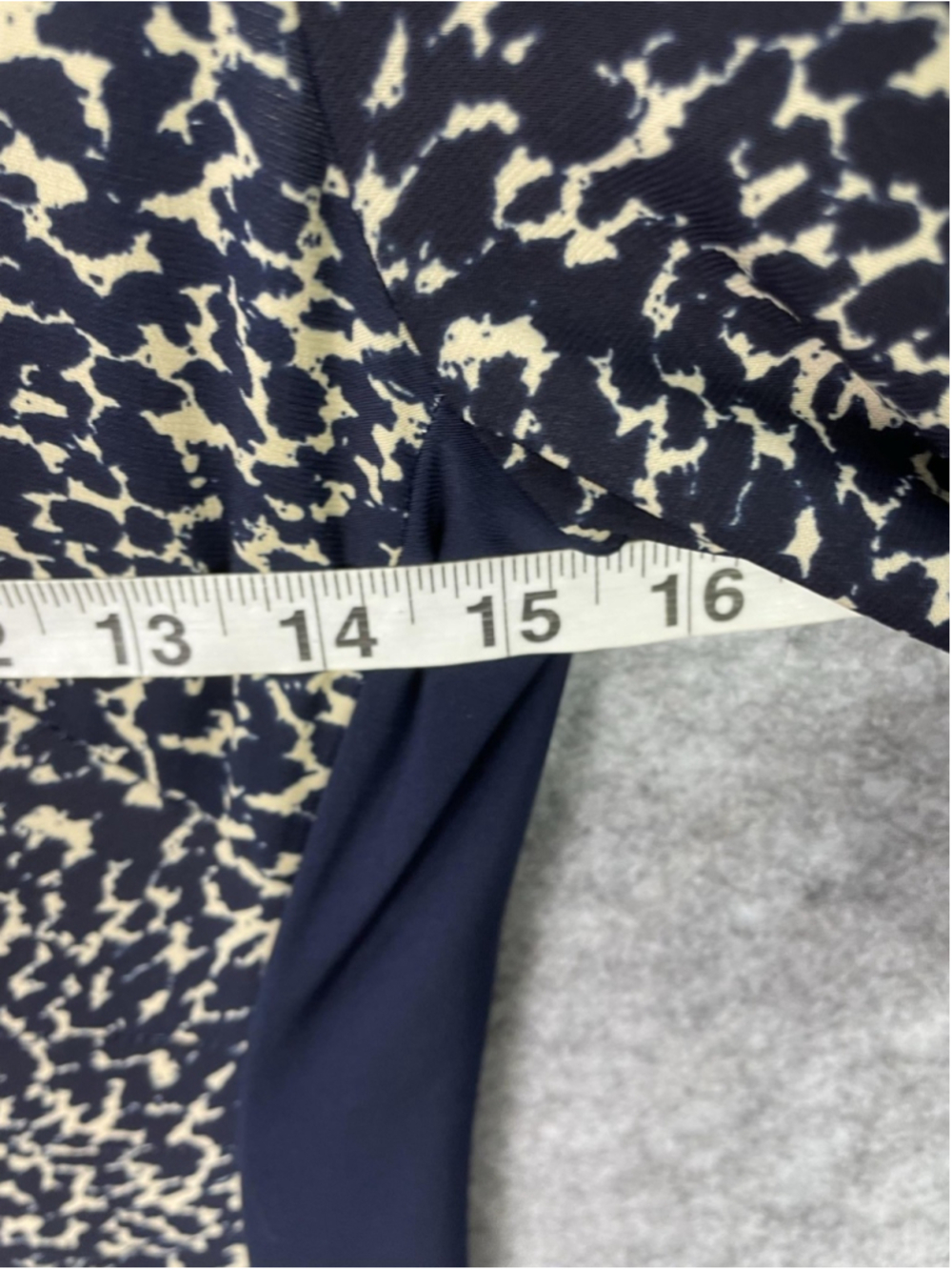 Lauren Ralph Lauren Dress Womens 6 Blue Animal Print 3/4 Sleeve Ruched Sheath - Picture 7 of 11